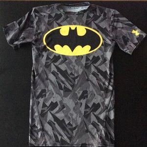 Men’s small Under Armour compression T-shirt.
